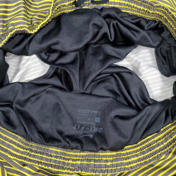 Nike Challenger Brief-Lined Shorts 7" Men's L Yellow Gray Striped Running Gym - Picture 5 of 6